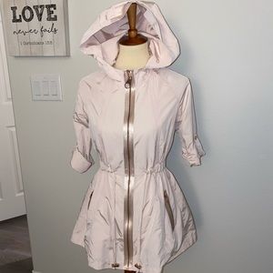 Gorgeous Pink TED BAKER Style Raincoat ALL…